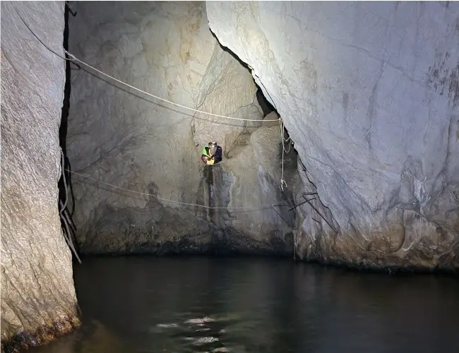 cuevas en malaga cueva del gato